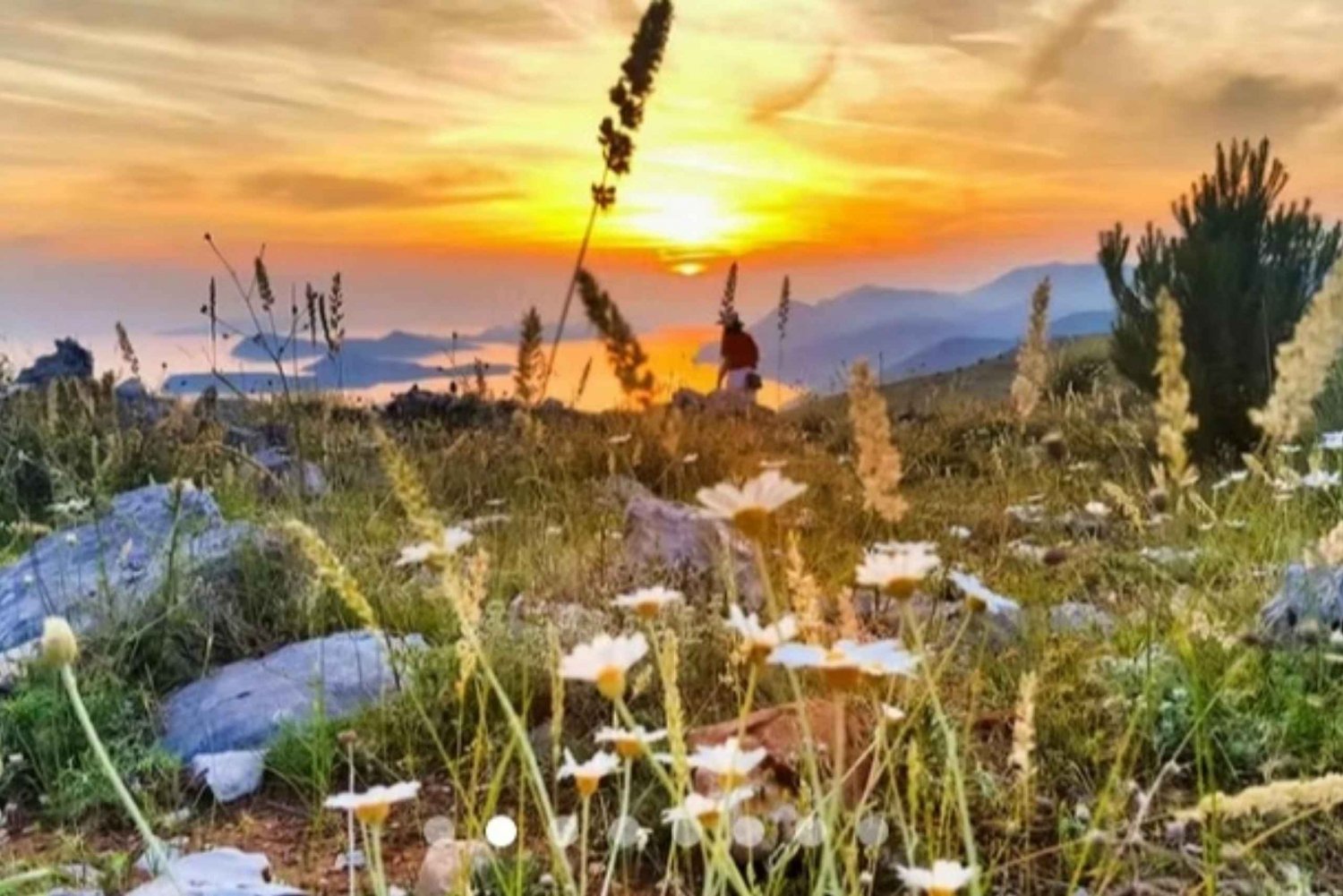 Dubrovnik Sunset Tour with Scenic Views and Local Wine