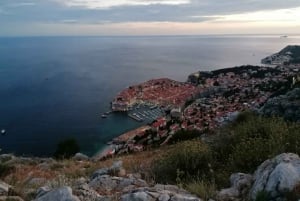 Dubrovnik Sunset Tour with Scenic Views and Local Wine