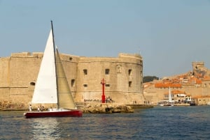 Dubrovnik: aventura romántica en velero al atardecer