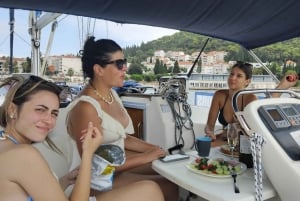 Dubrovnik-Elafity&Blue cave Half day private sail boat tour