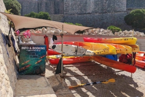 Dubrovnik: Excursiones guiadas de kayak de mar y snorkel de un día o al atardecer