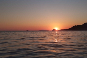 Dubrovnik: Katamaransejlads ved solnedgang med mousserende vin