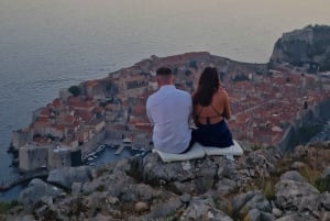 Dubrovnik: Panorama Pointin viininmaistelu auringonlaskun aikaan