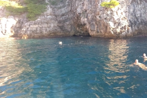 Elaphite Islands Cruise en Blue Cave Snorkeling Boot Tour