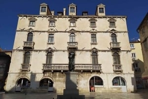 Scopri la storia di Spalato con un tour a piedi guidato da uno storico locale