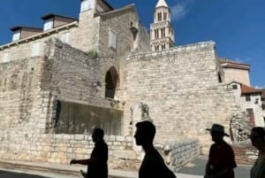 Scopri la storia di Spalato con un tour a piedi guidato da uno storico locale