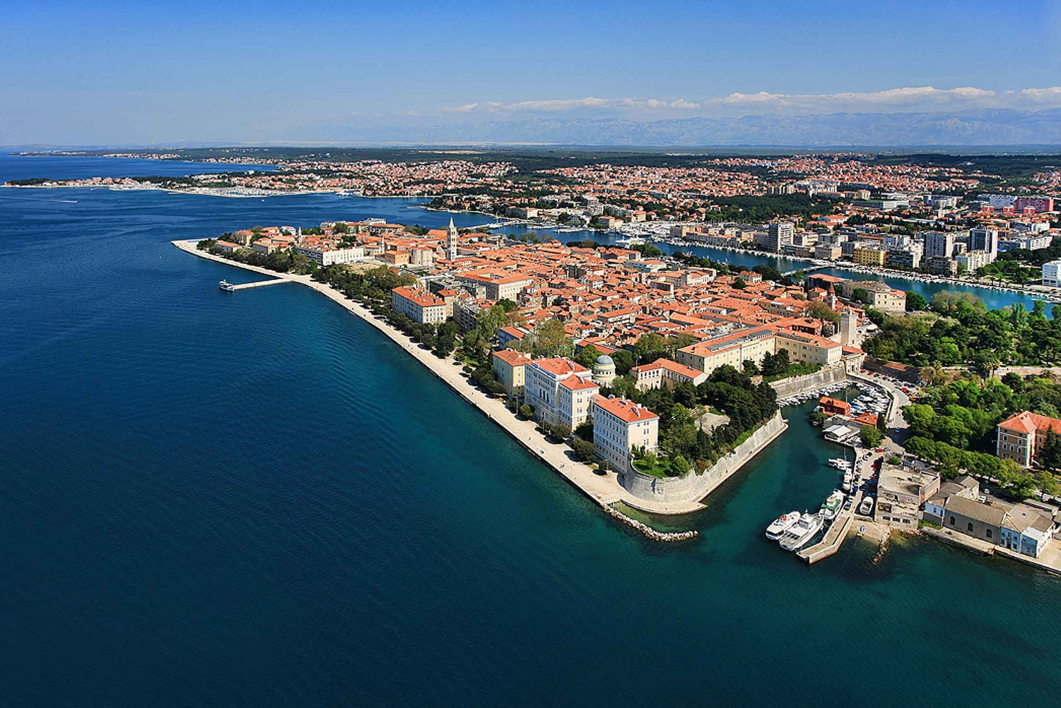 ザダルを探検のんびり楽しい自転車ツアー