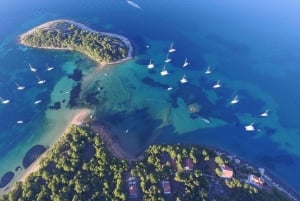 Fra Biograd: Tur til den gylne øya Vrgada med lunsj