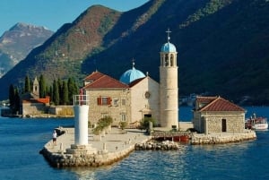 Z Cavtat: Jednodniowa wycieczka do Czarnogóry i rejs statkiem po Zatoce Kotorskiej