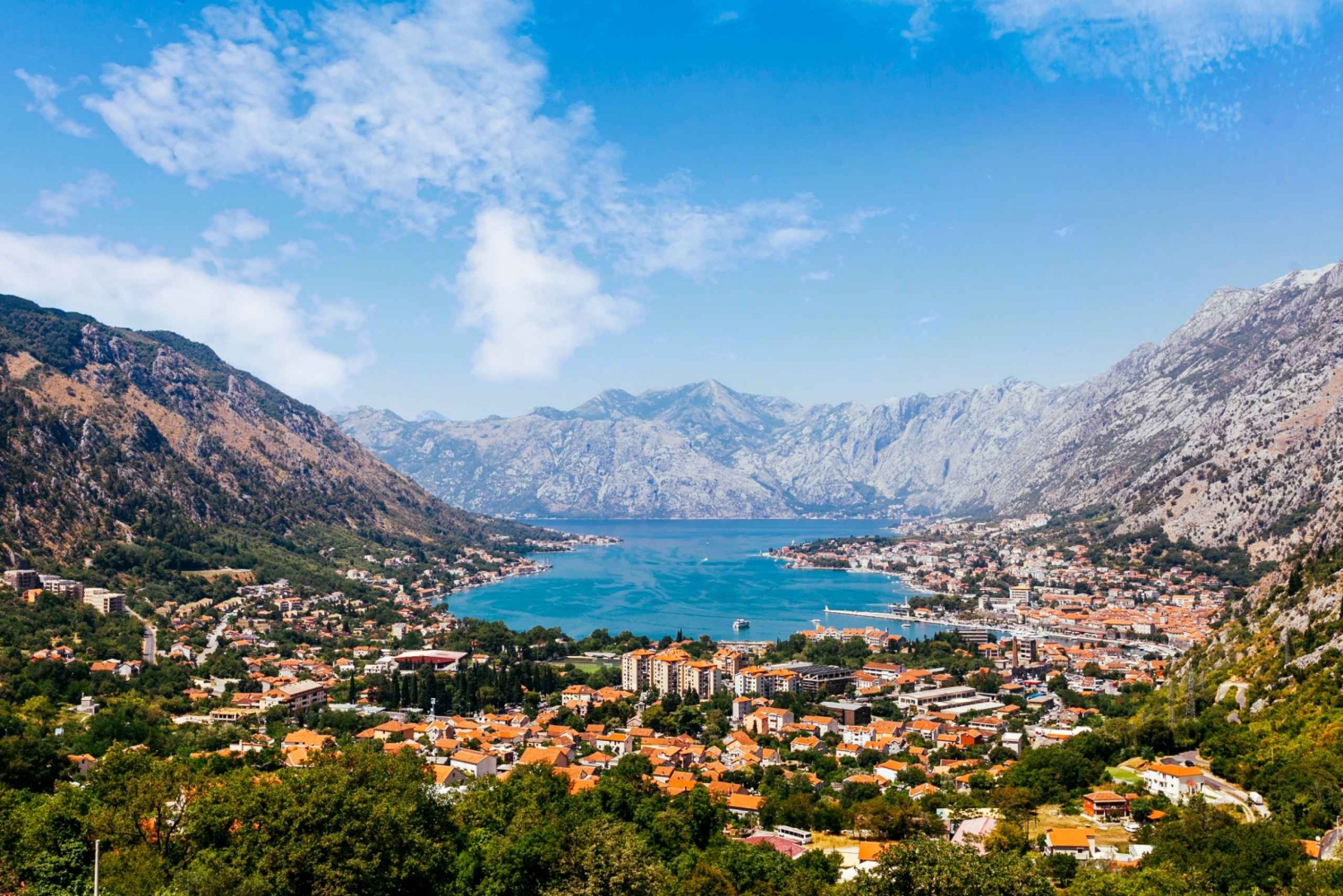 From Dubrovnik: Full-Day Group Tour of Montenegro Coast