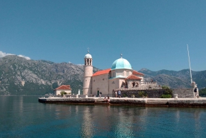 From Dubrovnik: Full-Day Group Tour of Montenegro Coast