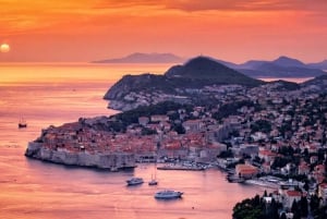 Fra Dubrovnik: Golden Hour Sunset Cruise med gratis drikkevarer