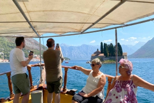 From Dubrovnik: Montenegro and Kotor Boat Tour with Brunch