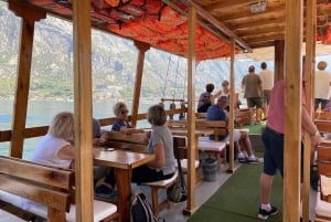 Au départ de Dubrovnik : Monténégro et excursion en bateau à Kotor avec brunch