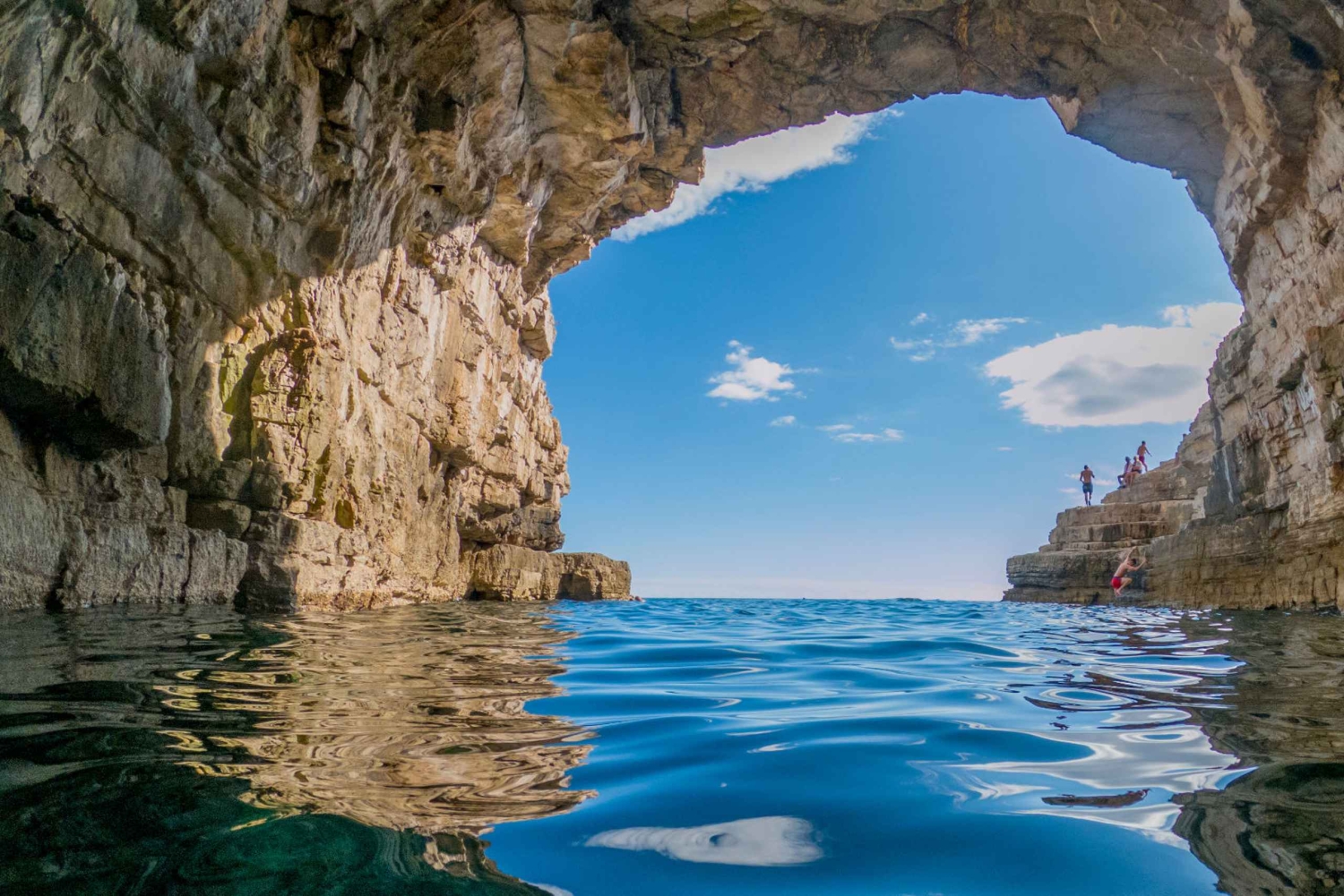 Van Fažana: snorkelen bij de zeegrot en het eiland Brijuni