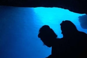 Da Hvar: Grotta verde e Grotta azzurra, tour di 1 giorno