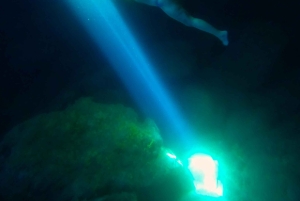 Desde Hvar: Excursión en Grupo a la Cueva Azul y las Islas Pakleni