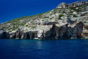Desde Hvar: Excursión en Grupo a la Cueva Azul y las Islas Pakleni