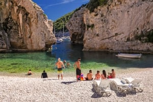 From Hvar: Blue Cave and Pakleni Islands Private Boat Tour