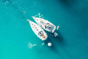 From Hvar: Pakleni Islands and Red Rocks Sailboat Tour