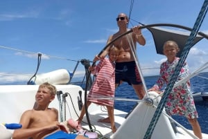 From Hvar: Pakleni Islands & Red Rocks Comfort Sailboat Tour