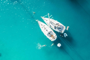 Desde Hvar: Islas Pakleni y Rocas Rojas Excursión en Velero Comfort