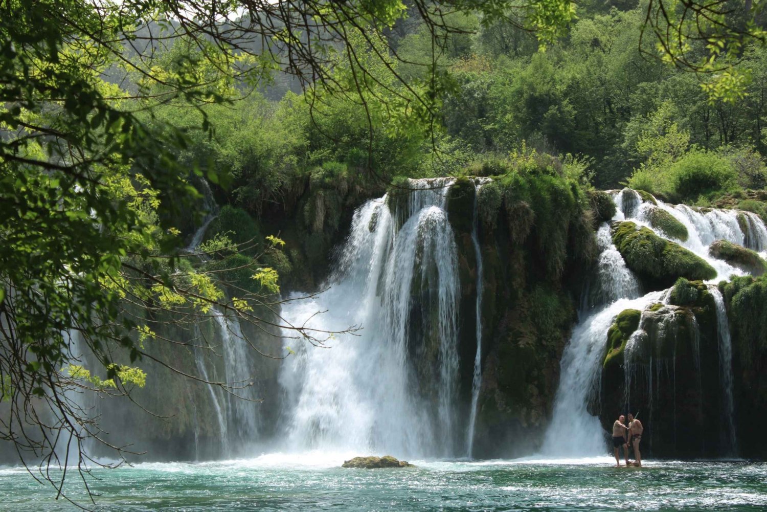 Z Kašteli lub Solina: Wycieczka do wodospadów Krka