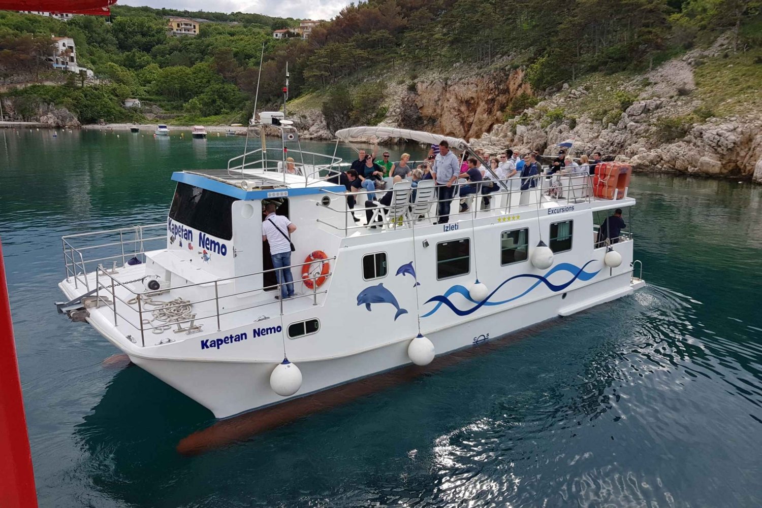 De Krk: viagem de um dia para Rab e 4 ilhas de Power Catamaran