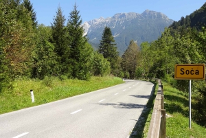 From Ljubljana: Guided Day Tour to Soča and Kranjska Gora