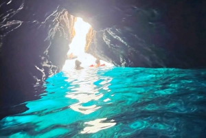 マカルスカ発：終日プライベート高速ボートツアー（3島巡り）