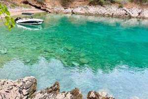 Makarskasta: Hvarin ja Bračin saari : Päiväretki pikaveneellä