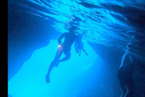 Makarskasta: Hvarin ja Bračin saari : Päiväretki pikaveneellä