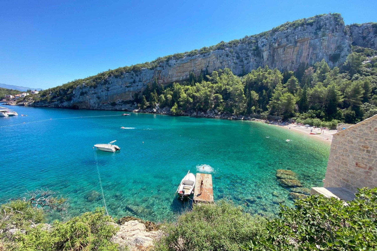 Speedboat tour to 3 islands with Blue cave and Blue Lagoon