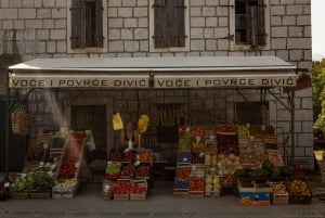 マカルスカ：三湖探訪＆火曜ザドヴァリェ市場