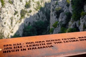 マカルスカ：三湖探訪＆火曜ザドヴァリェ市場