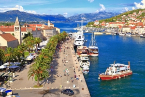 From Makarska Riviera: Full-Day Split & Trogir Tour
