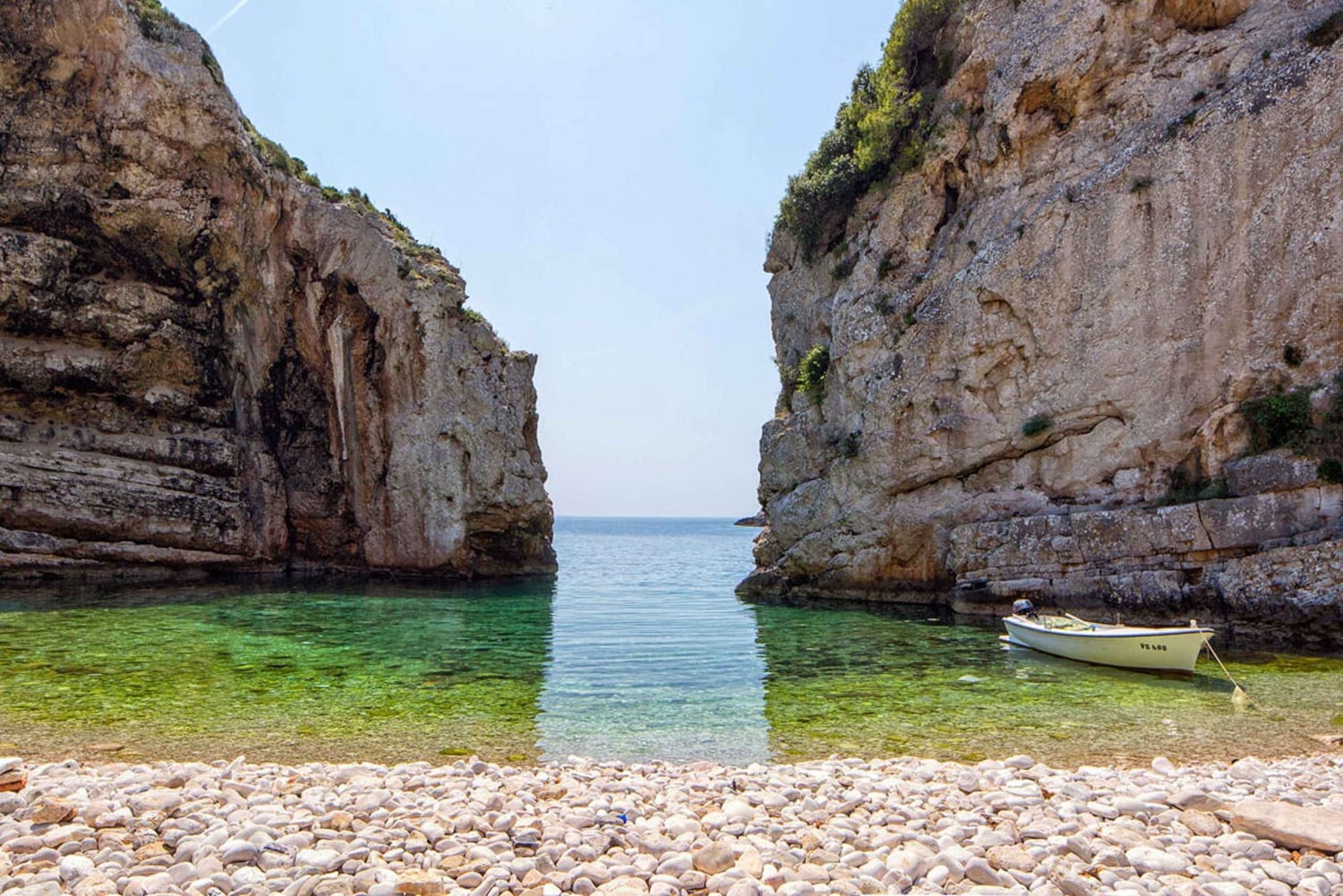 From Omis: Blue Cave & 5 Island Speedboat Tour