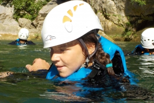 Au départ d'Omiš : Canyoning sur la rivière Cetina avec un instructeur diplômé