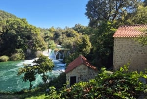 Au départ d'Omiš : visite en groupe des chutes de Krka et de Trogir