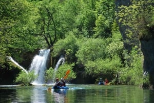 Desde Slunj: Excursión en kayak por el Cañón de Mrežnica