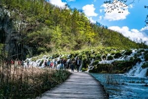 Au départ de Split/Trogir : Visite guidée des lacs de Plitvice en groupe