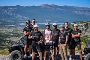 De Split: Passeio de quadriciclo na montanha com piquenique