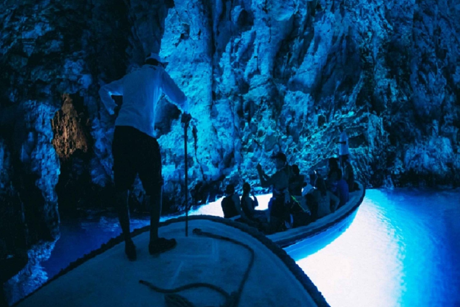 Splitistä: Blue Cave & 5 Islands hämmästyttävä pikaveneajelu