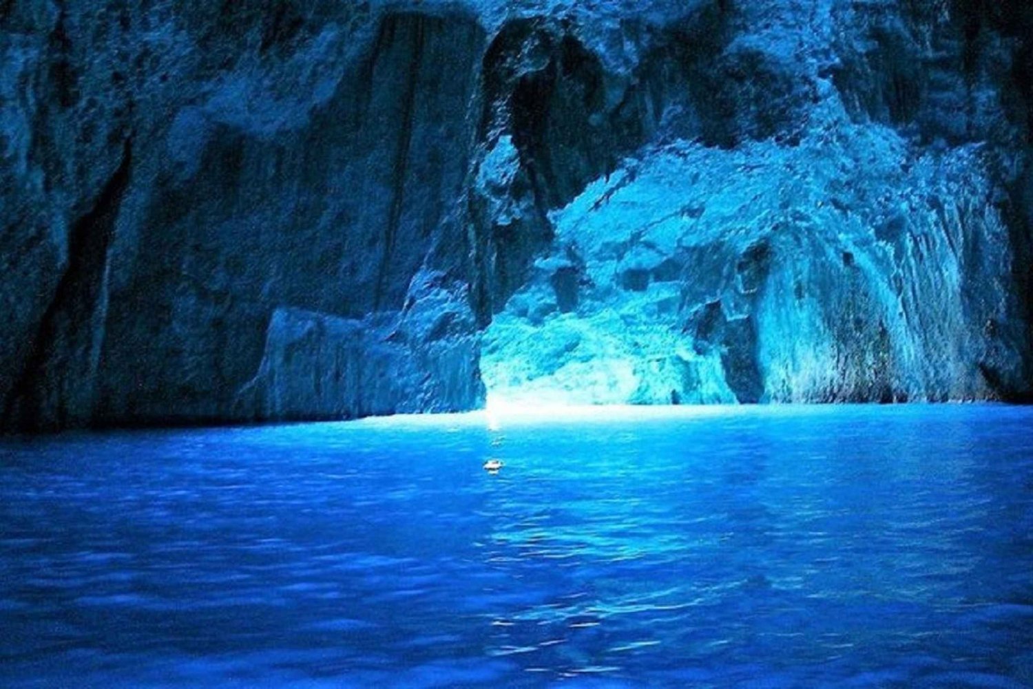 Von Split aus: Blaue Höhle und 5 Inseln - Tagestour