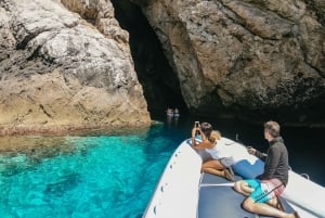 Da Spalato: Grotta Blu e Cinque Isole con tour in barca di Hvar