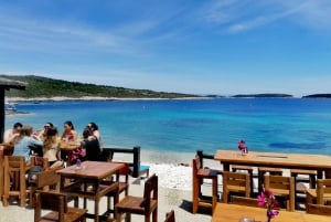 Vanuit Split: Blauwe grot, Hvar, Mamma Mia, rondvaart 5 eilanden