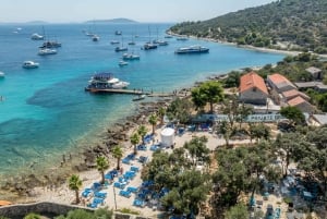 From Split: Blue Lagoon & 3 Islands Cruise with Lunch