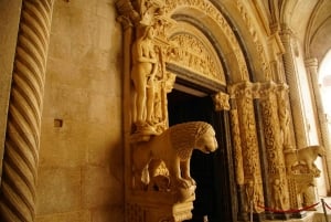 From Split: Blue Lagoon and Trogir Half-Day Speedboat Tour