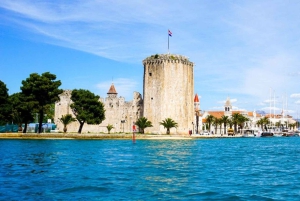 De Split: Passeio de lancha pela Lagoa Azul, Šolta e Trogir