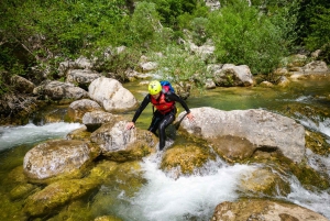 Von Split aus: Canyoning auf dem Fluss Cetina